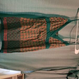 Wet seal top